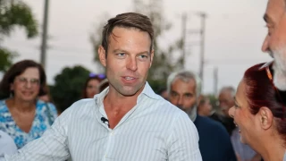 Κασσελάκης για Οικονόμου: «Εγώ δεν διαφημίζω την παρουσία μου την ώρα της καταστροφής»