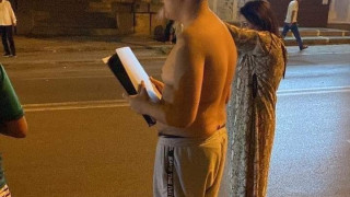 Μαρόκο: Μετά τον σεισμό των 7 ρίχτερ βγήκε στον δρόμο με το Playstation 5!