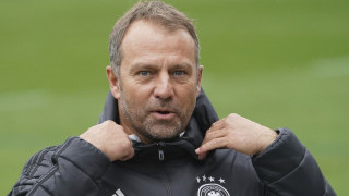 Τέλος ο Φλικ, φήμες για Φαν Χάαλ