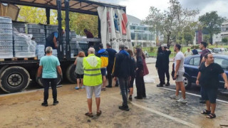 Βίντεο: Μάχη για ένα μπουκαλάκι νερό στον Βόλο