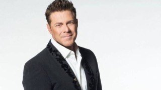 Χολίδης για το μπάσκετ: «Ήμουν ψηλό playmaker, κάρφωνα τις μπάλες με το… κεφάλι»