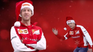 Η Ferrari εύχεται για τα Χριστούγεννα (vid)