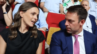 Κασσελάκης κατά Αχτσιόγλου: «Της είχα στείλει προτάσεις - Διακινεί σενάρια ότι ήμουν συνεργάτης του Μητσοτάκη»