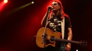 Πλιάτσικας: «Ήθελα να βρω ποιος είναι να τον πλακώσω στο ξύλο»