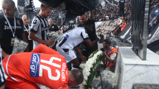 Στην μνήμη των αδικοχαμένων αετόπουλων…