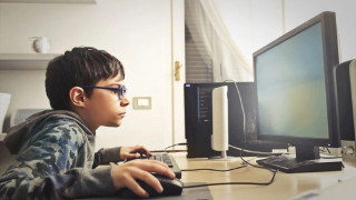 Εισαγγελείς ΗΠΑ: Αγωγή κατά Facebook και Instagram γιατί προκαλούν εθισμό στα παιδιά