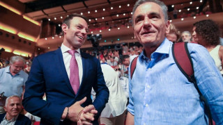 Χάος στον ΣΥΡΙΖΑ: Προαναγγελία διάσπασης από την «Ομπρέλα» - Ο Κασσελάκης διέγραψε Φίλη, Σκουρλέτη, Βίτσα και ο Πολάκης τον αποθέωσε