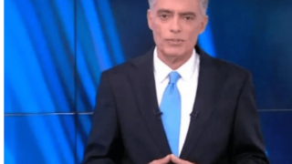 Νίκος Ευαγγελάτος: Βγαίνει και σε φίλτρο τώρα στο instagram