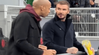 Ο Τιερί Ανρί έφαγε όλα τα πατατάκια και ο Ντέιβιντ Μπέκαμ απόρησε μαζί του (video)