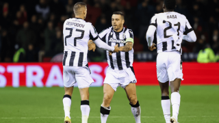 Για την πρωτιά και τον... υπερόπτη Ντέβλιν