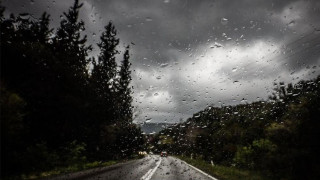 O καιρός την Κυριακή (16/2): Ραγδαία επιδείνωση-Που αναμένονται βροχές και καταιγίδες