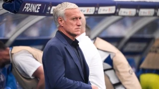 Ντεσάν σε δημοσιογράφο: «Αν βαριέσαι τη Γαλλία, δες κάτι άλλο»