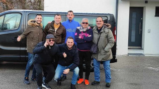 Έφτασε στη Φρανκφούρτη το βαν του Metropolis και της Stoiximan!