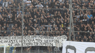 Περιμένει το αυτονόητο, δηλαδή να πάρει εισιτήρια για την Τρίπολη