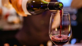 Πόσο μειώνεται η διάρκεια ζωής με ένα ποτό την ημέρα