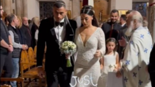 Χριστουγεννιάτικες χαρές για τον Γιακουμάκη: Παντρεύτηκε την αγαπημένη του στην Κρήτη