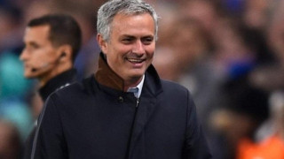 Μπαράζ επαφών μεταξύ Μουρίνιο και Μάντσεστερ Γιουνάιτεντ