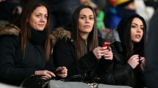 Αυτές ήταν οι... «ομορφιές» στο γήπεδο  ΟΑΚΑ! (PICS)