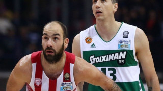 Μεγάλη νίκη και αγκαλιά με την πρώτη θέση ο Ολυμπιακός! (pics)