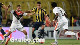 Ατρόμητος ο Ρώσος: Δείτε με τι φανέλα κατέβηκε στο Φενέρ-Λοκομοτίβ!