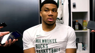 Εκνευρισμός Αντετοκούνμπο με δημοσιογράφο: «Μπορείς να φύγεις εάν δεν θέλεις να είσαι εδώ»