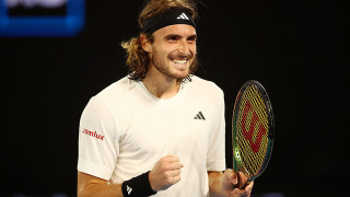 Τσιτσιπάς: «Οι καιρικές συνθήκες ήταν δύσκολες, αλλά χαίρομαι που βρήκα τρόπο να κερδίσω αυτό τον αγώνα»