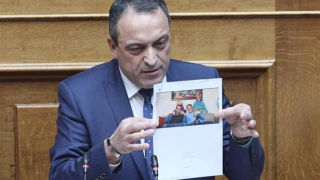 Ομοφοβικές δηλώσεις Στίγκα: «Εμείς σπρώχνουμε αντί να μας σπρώχνουν»