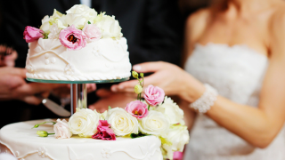 Γλέντι «φοροδιαφυγής» στον γάμο της χρονιάς- Δεν έκοψαν ούτε μια απόδειξη