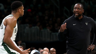 Παρελθόν ο Γκρίφιν από τους Μιλγουόκι Μπακς