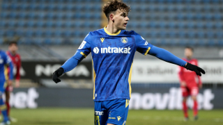 Ζουγλής: «Όνειρό μου να παίξω Τσάμπιονς Λιγκ- Θα προσπαθήσουμε να χτυπήσουμε τις αδυναμίες της ΑΕΚ»