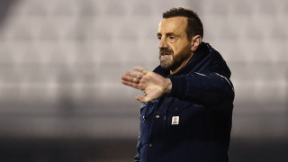 Μάντζιος: «Δεν υπάρχει οδηγία να μείνει η ομάδα πίσω, λάθος η αντίδρασή μας»