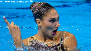 Παγκόσμια πρωταθλήτρια η  Ευαγγελία Πλατανιώτη στην καλλιτεχνική κολύμβηση