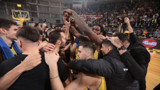 Μέσω Αθήνας επιστρέφει στην Θεσσαλονίκη η «κιτρινόμαυρη» αποστολή