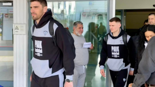 Final 8: Έφτασε στην Κρήτη η αποστολή του ΠΑΟΚ (pics)