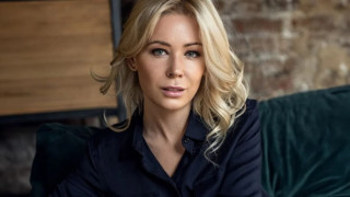 Daily Mail - Η... Μπάρμπι του Πούτιν: Δημοσίευμα για τον νέο έρωτα του Ρώσου προέδρου