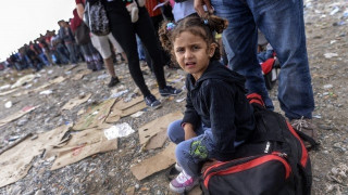 Ημερήσιο «πλαφόν» 580 προσφύγων στον Βαλκανικό Διάδρομο