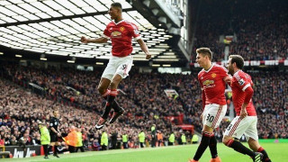 ΘΕΜΑ: Οι πιτσιρικάδες που... τα «έσπασαν» στο ντεμπούτο τους! (Pics)