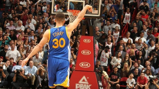 Η... ντουζίνα τριπόντων του Στεφ Κάρι στην Οκλαχόμα (video)