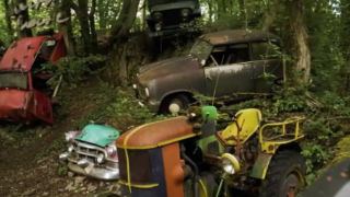 Γερμανία: «Γκαράζ» με πανάκριβες και σπάνιες αντίκες...κρυμμένο σε δάσος