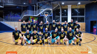 Never Again: Μία μπασκετική ομάδα ενάντια στην οπαδική βία (pics)