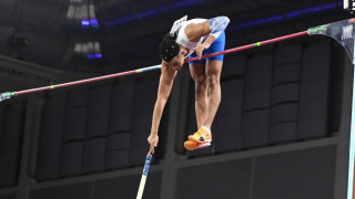 Fly Athens: Κοντά στα 5.92 ο Καραλής - Καλύτερη Ελληνίδα η Πόλακ με άλμα στα 4.43