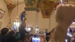 Λάτσιο: Φασιστικό παραλήρημα οπαδών-«Ντούτσε, Ντούτσε» στην αγαπημένη μπυραρία του Χίτλερ!