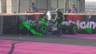 Formula 1: Φοβερό ατύχημα ο Ζου στο FP3-Διακόπηκε η διαδικασία