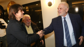 Οικογενειακή εξόρμηση στις Σπέτσες για Μελισσανίδη και Αλμέιδα (pic)