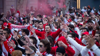 Εθνική Ελλάδος: Με «ερυθρόλευκη» πορεία στο γήπεδο οι οπαδοί της Γεωργίας (pic)