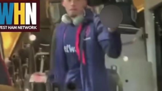 Γουέστ Χαμ: Ο Κάλβιν Φίλιπς έκανε άσεμνη σε εξαγριωμένους οπαδούς της ομάδας (vid)