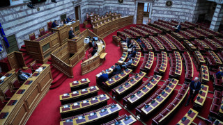 Ράνια Θρασκιά: Αναφορά στη Βουλή για τη νέα τιμωρία του ΠΑΟΚ