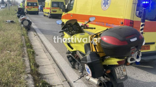Θεσσαλονίκη-Σοβαρό τροχαίο στη Μοναστηρίου: Δύο τραυματίες μετά από σύγκρουση φορτηγού με μηχανή