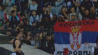 Ο Ζίβκοβιτς έδωσε τη φανέλα του σε παιδιά από τη Σερβία