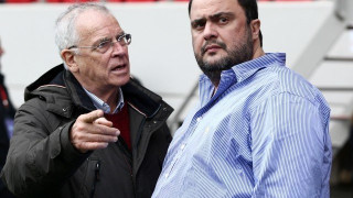 Η έγκυρη SUN αποκαλύπτει: Πατήρ-Υιός και... Μαρινάκης